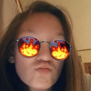 Meet your Posher, Leslee